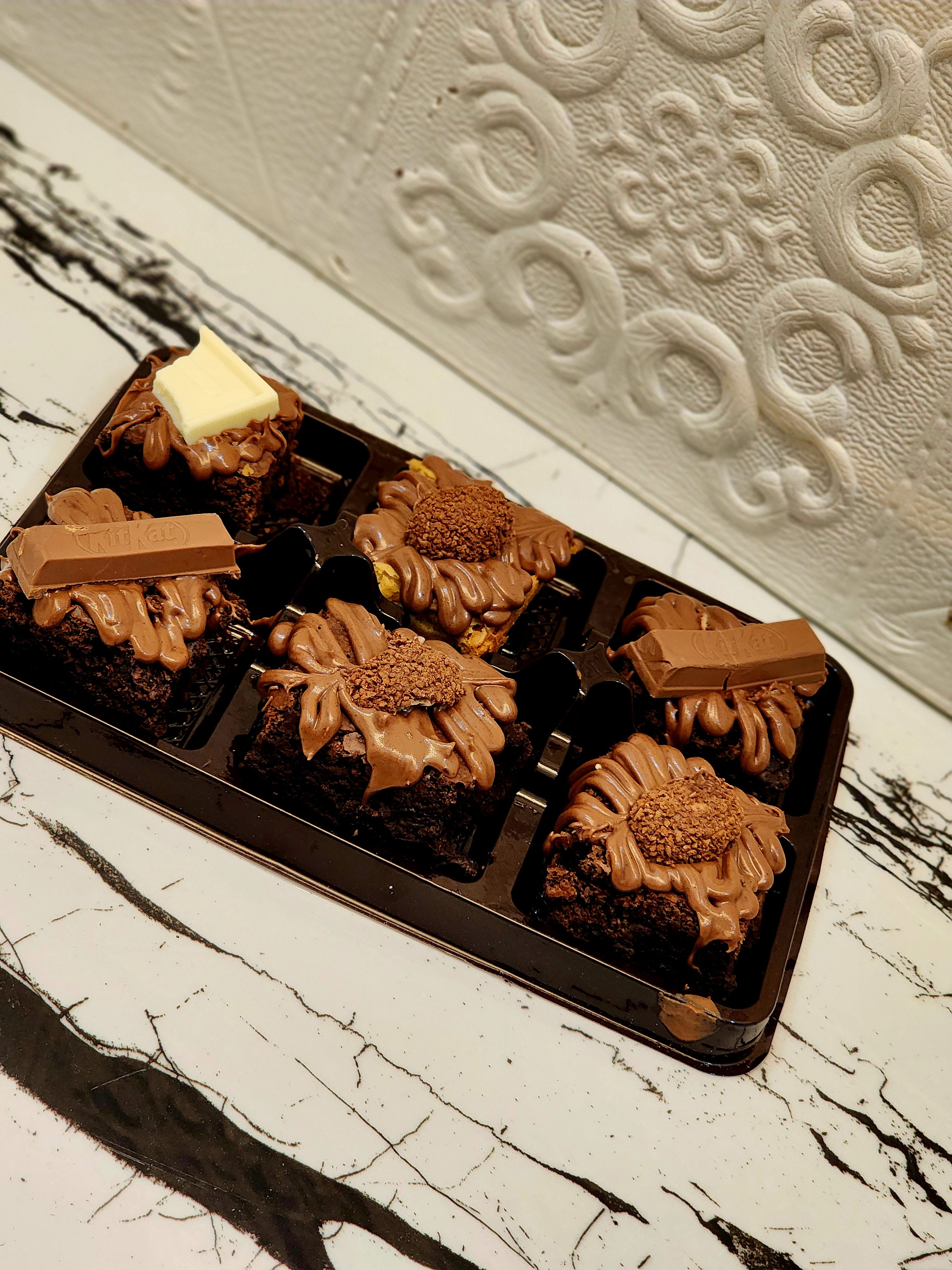 Luxury Chocolate Brownie Box – Fresh, Fudgy & Loaded with Toppings 🍫✨