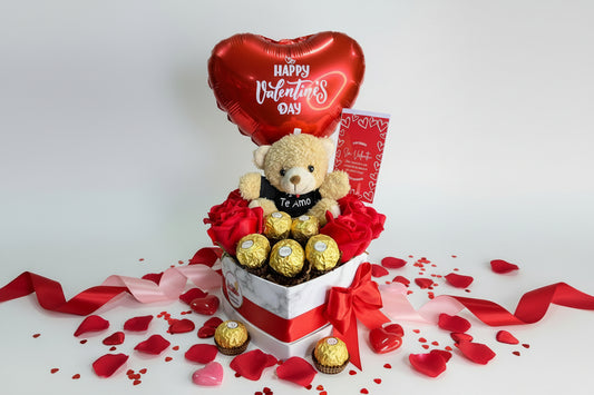 Valentine teddy bear hamper